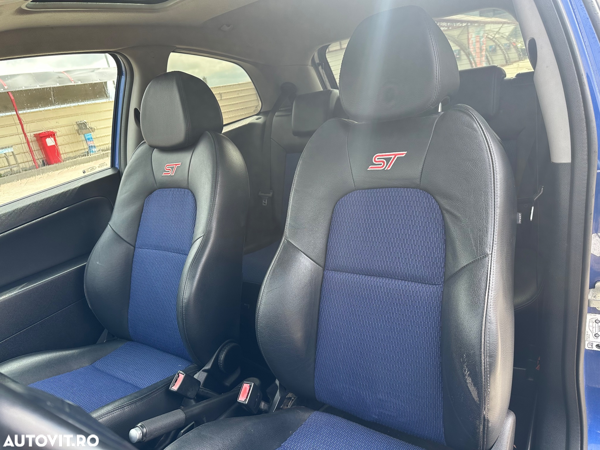 Ford Fiesta 2.0 ST - 10