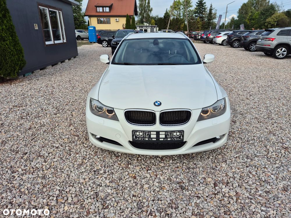 BMW Seria 3 318d DPF - 2