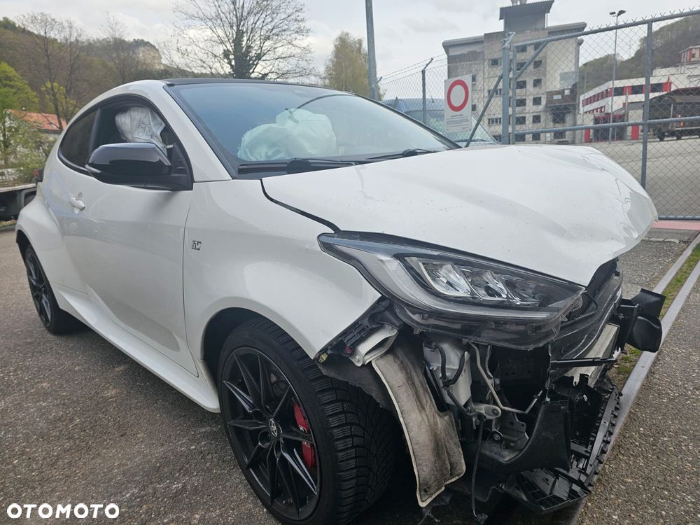 Toyota GR Yaris 1.6 Dynamic - 1