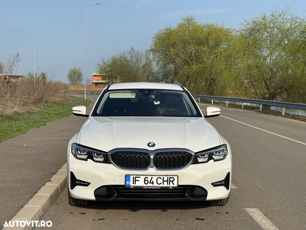 BMW Seria 3 330e Aut. Sport Line - 10