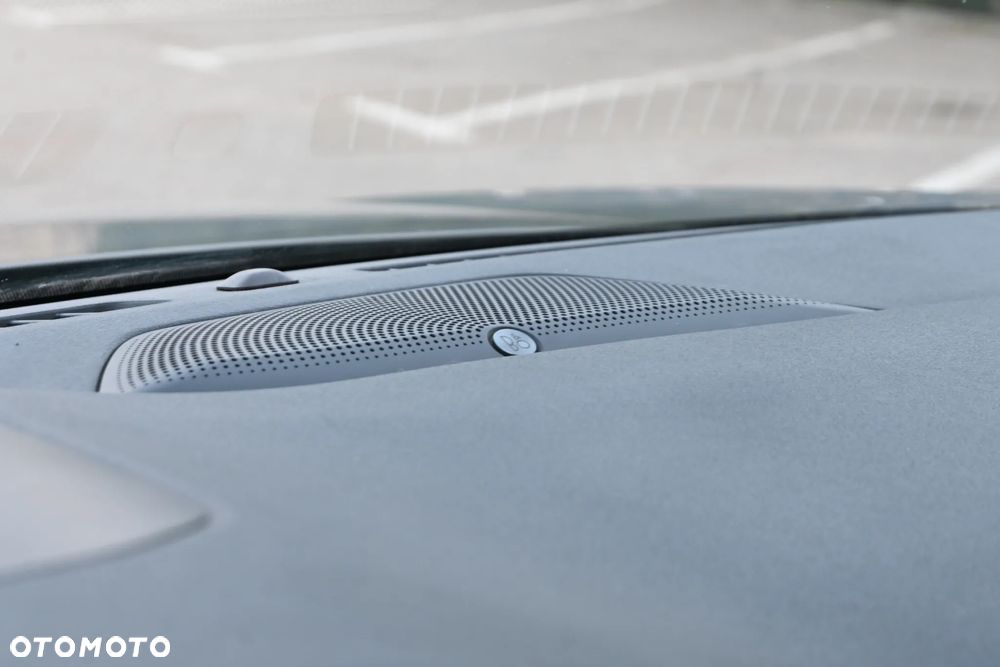 Ford Kuga 2.0 EcoBlue AWD ST-Line X - 32