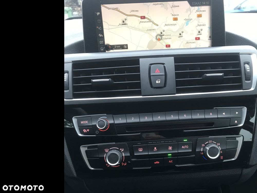 BMW Seria 2 218d Luxury Line - 4