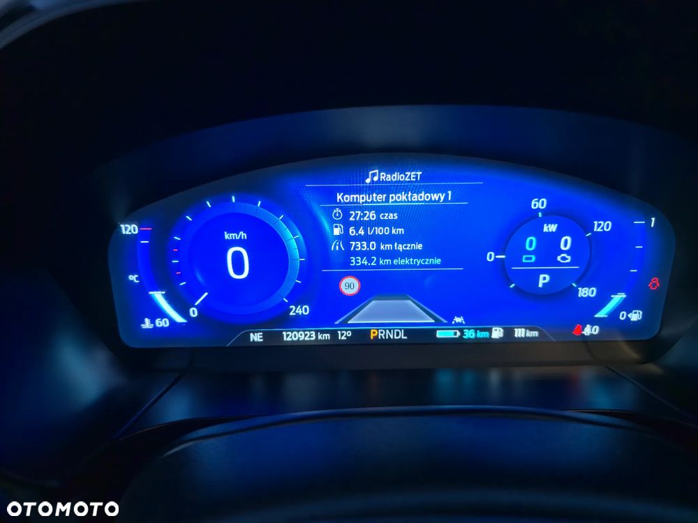 Ford Kuga 2.5 Duratec PHEV ST-LINE - 24