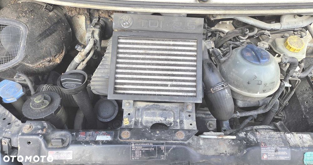 Volkswagen Transporter - 8