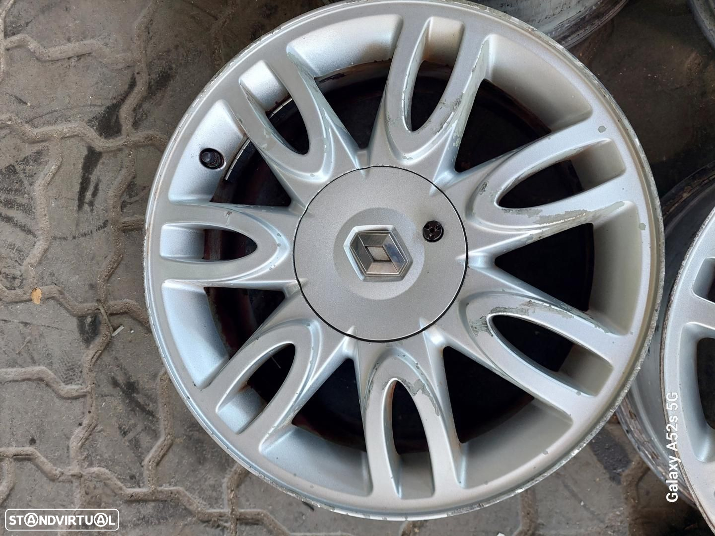Jantes Renault R16 furação 5x108 - 3