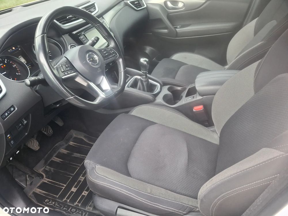 Nissan Qashqai 1.7 dCi ALL-MODE 4x4i N-WAY - 18