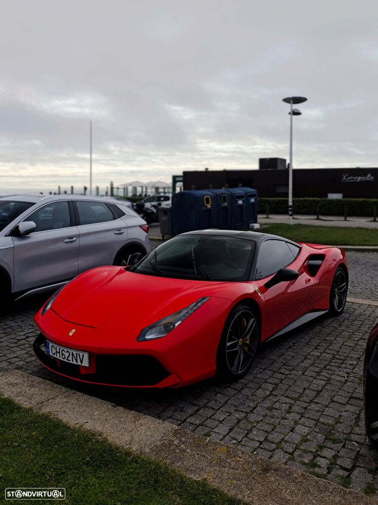 Ferrari 488 - 11