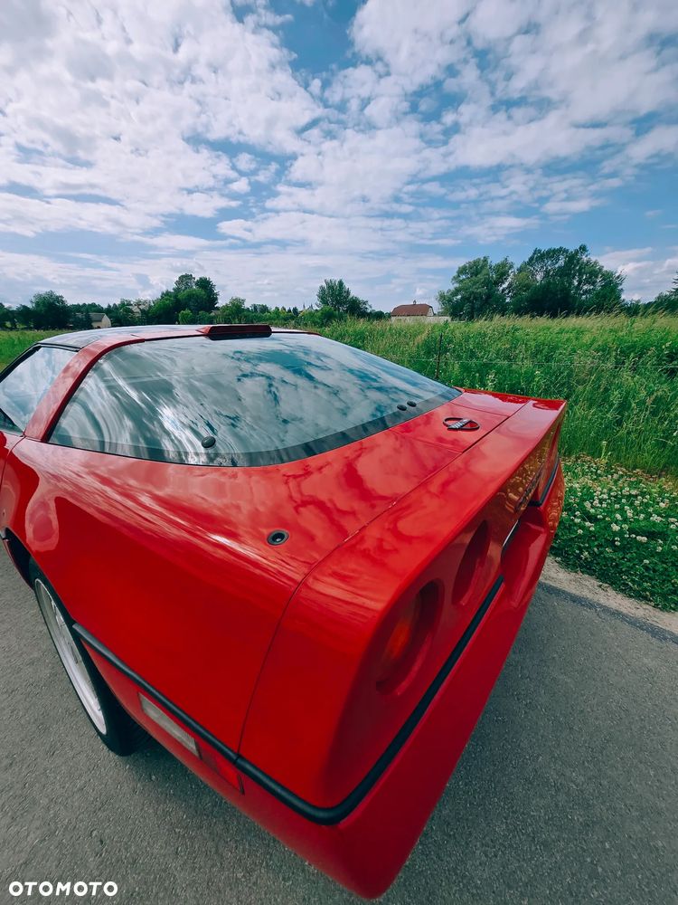 Chevrolet Corvette - 7