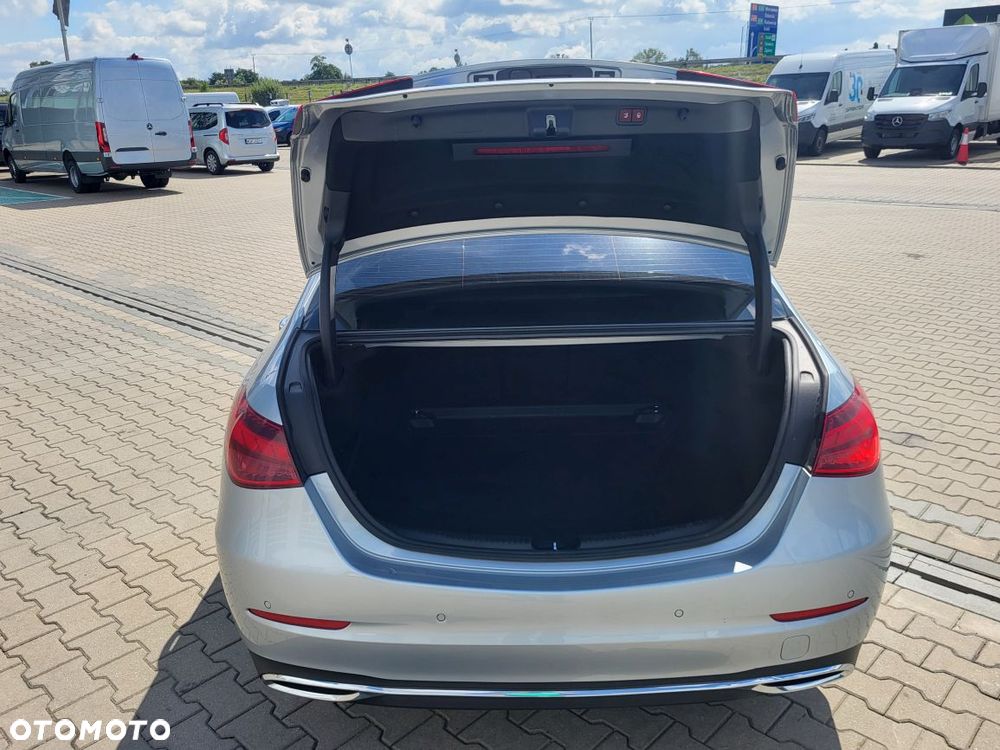 Mercedes-Benz Klasa C 220 d mHEV 4-Matic Avantgarde - 14