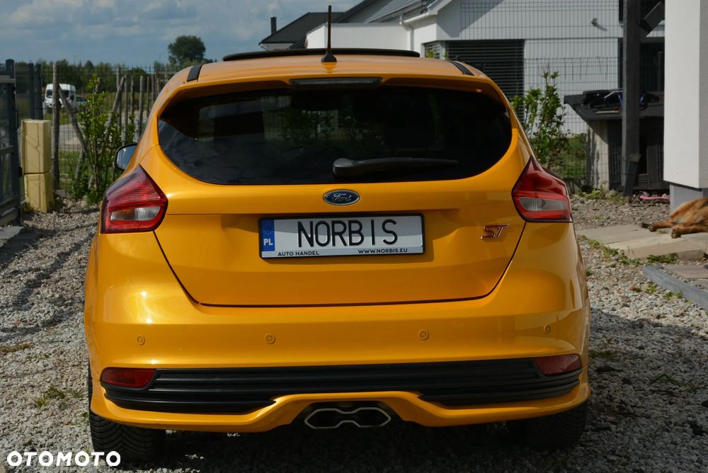 Ford Focus 2.0 TDCi ST-2 PowerShift - 13