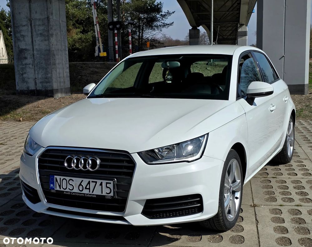 Audi A1 Sportback 1.4 TDI (ultra) design - 13