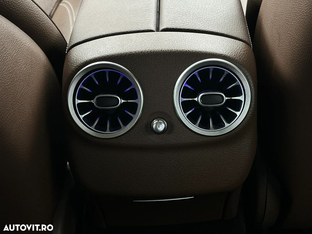 Mercedes-Benz E 220 d 4MATIC Aut. - 37