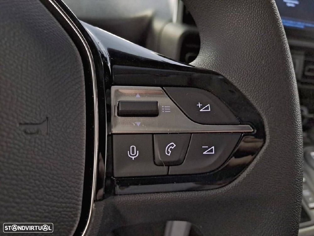Peugeot ePartner 3 136 cv Bateria 50 kWh XL - 17