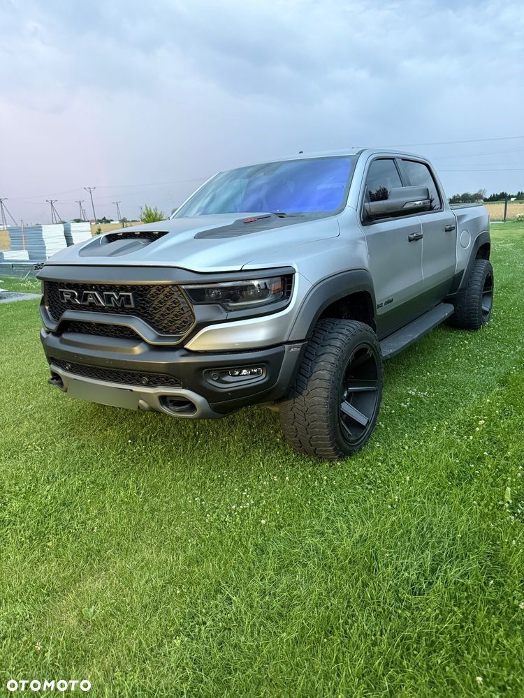 RAM 1500 TRX - 4