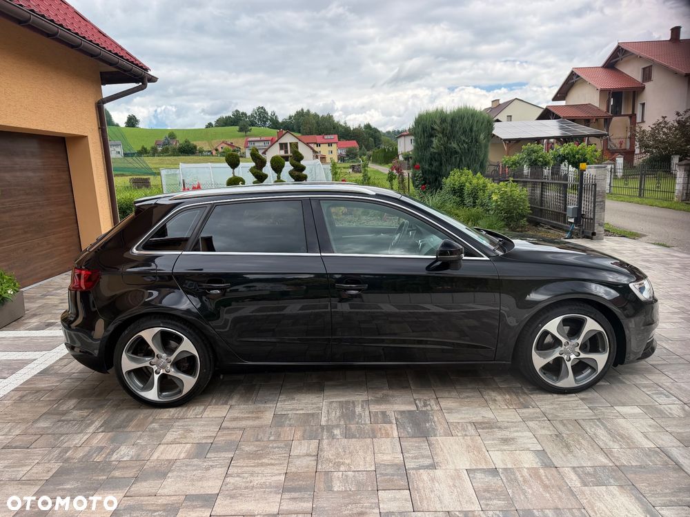 Audi A3 Sportback 2.0 TDI S line Sportpaket - 37
