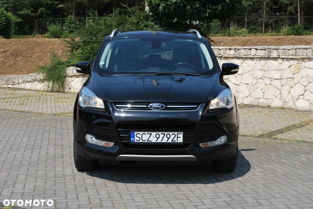 Ford Kuga 2.0 TDCi 2x4 Titanium - 11
