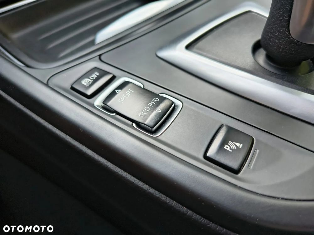 BMW 3GT 320d GT - 15