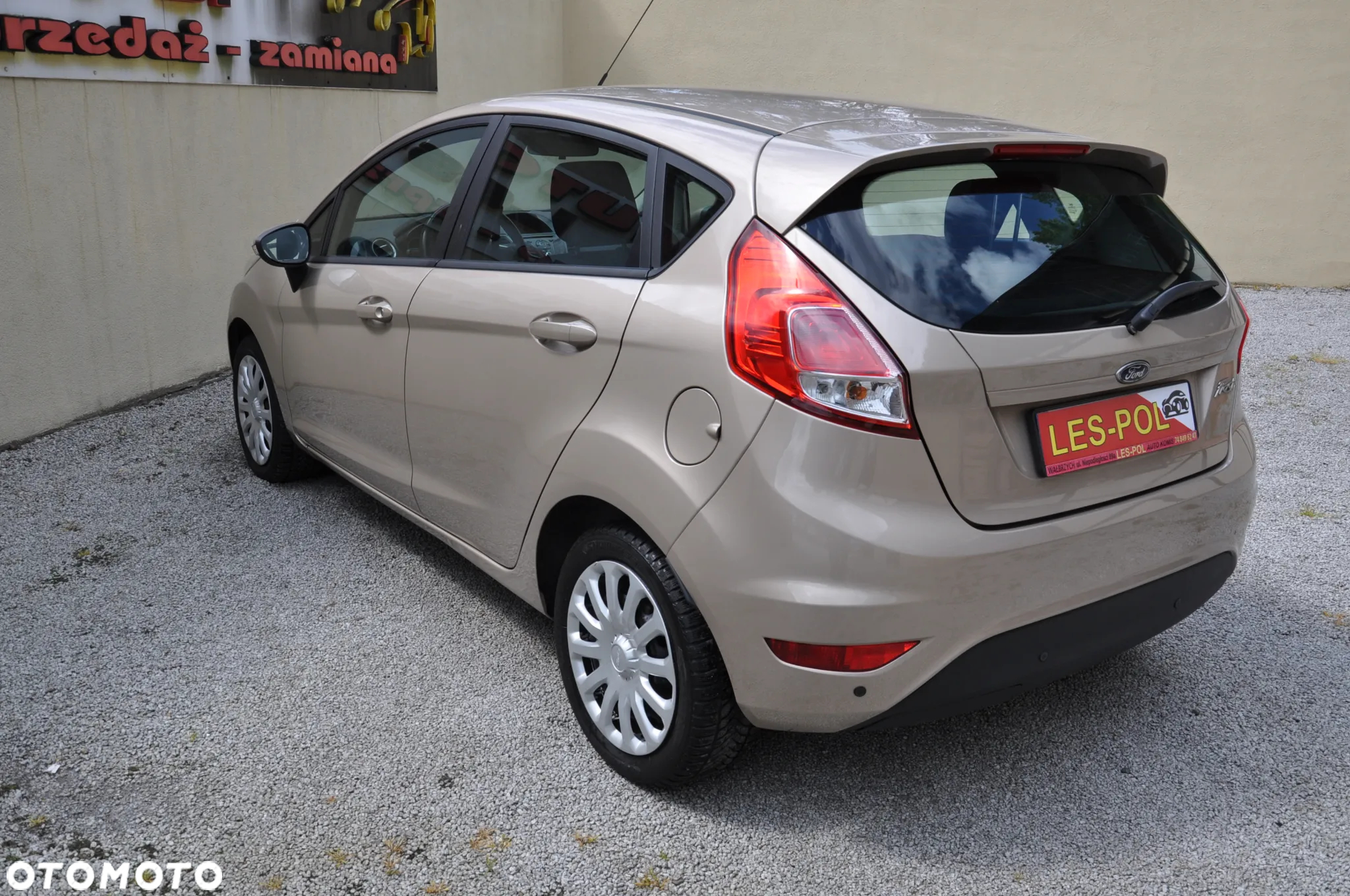 Ford Fiesta - 11