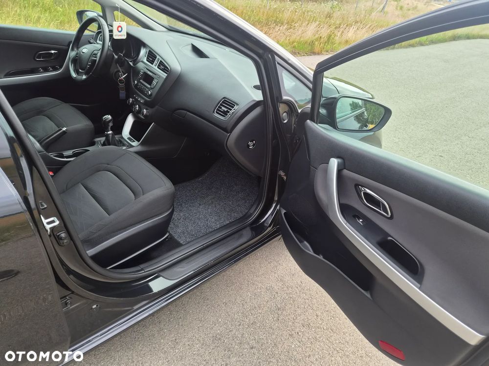 Kia Ceed 1.6 GDI Vision - 14