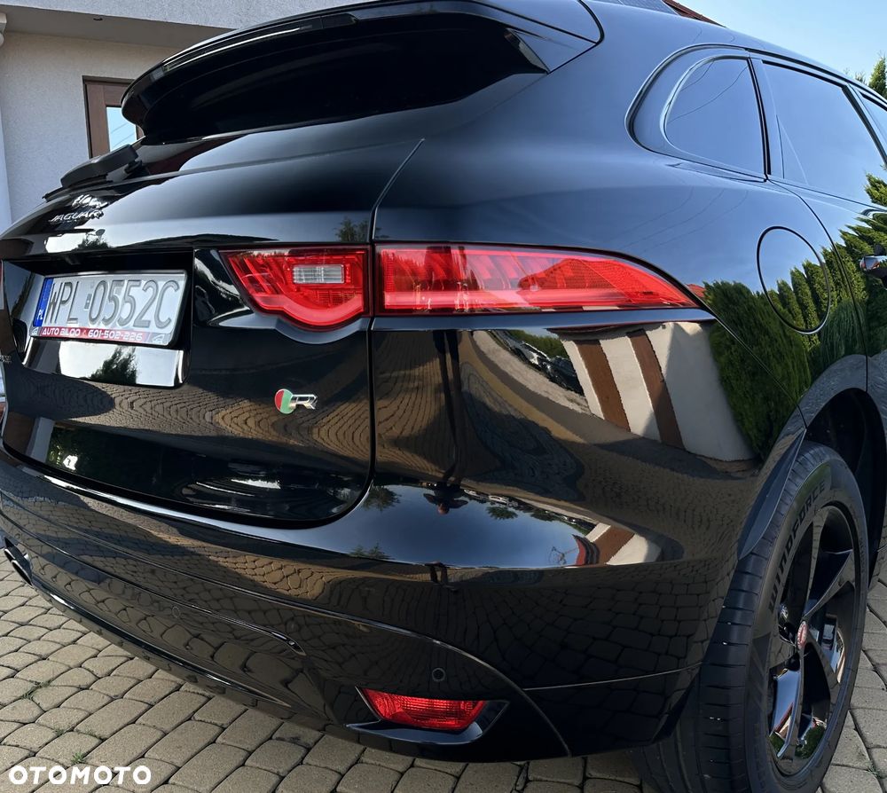 Jaguar F-Pace 20d R-Sport - 7
