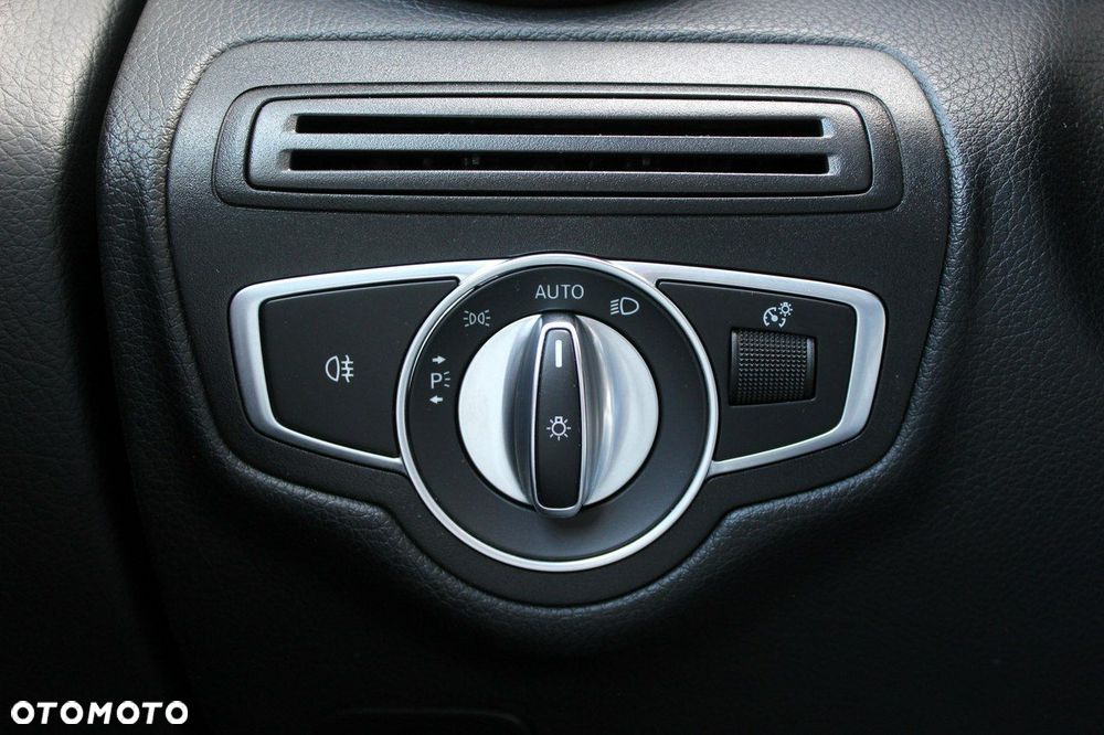 Mercedes-Benz GLC - 26