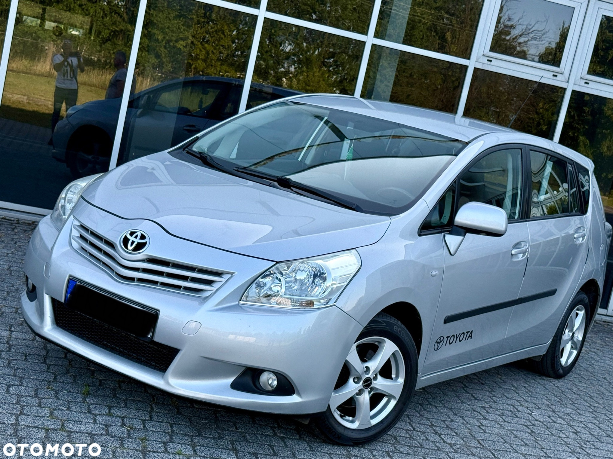 Toyota Verso 1.6 Premium 7os - 36