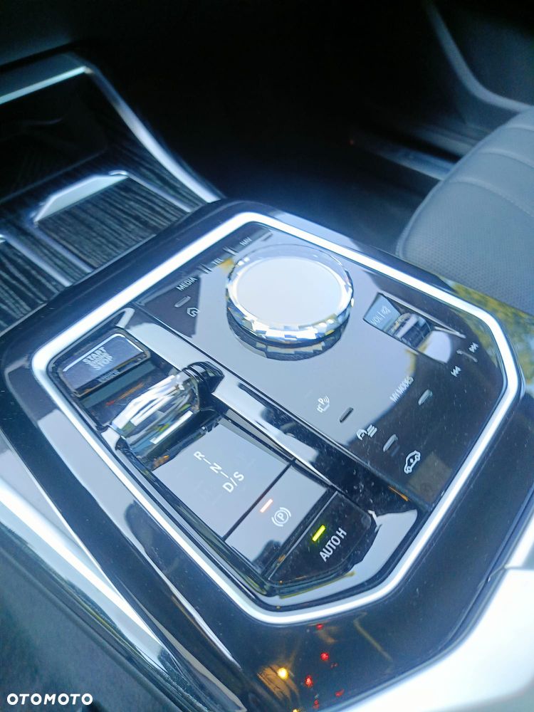BMW Seria 7 740d xDrive mHEV M Sport sport - 19