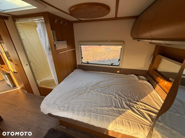 Fendt Uni-Caravan Diamant 700 DFS - 22