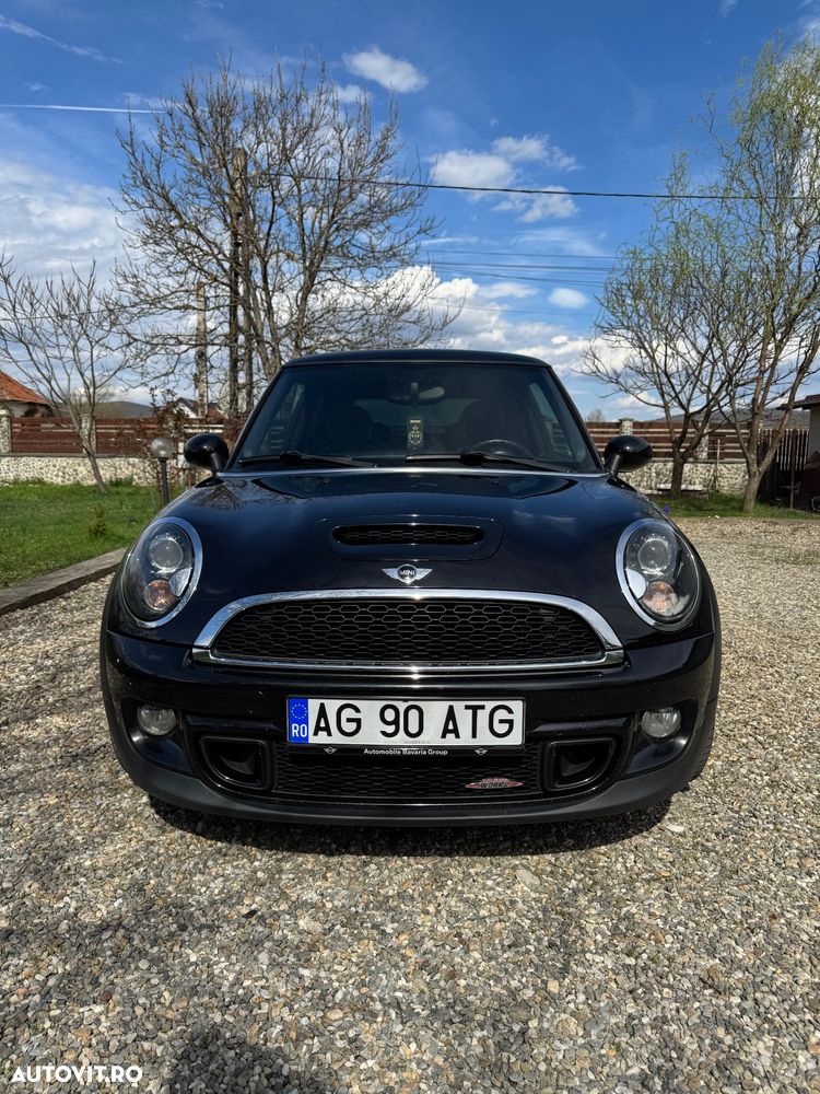 Mini Cooper - 1