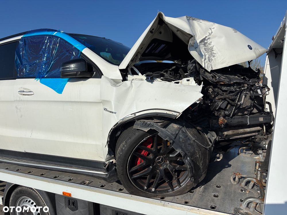 Mercedes-Benz GLE - 2