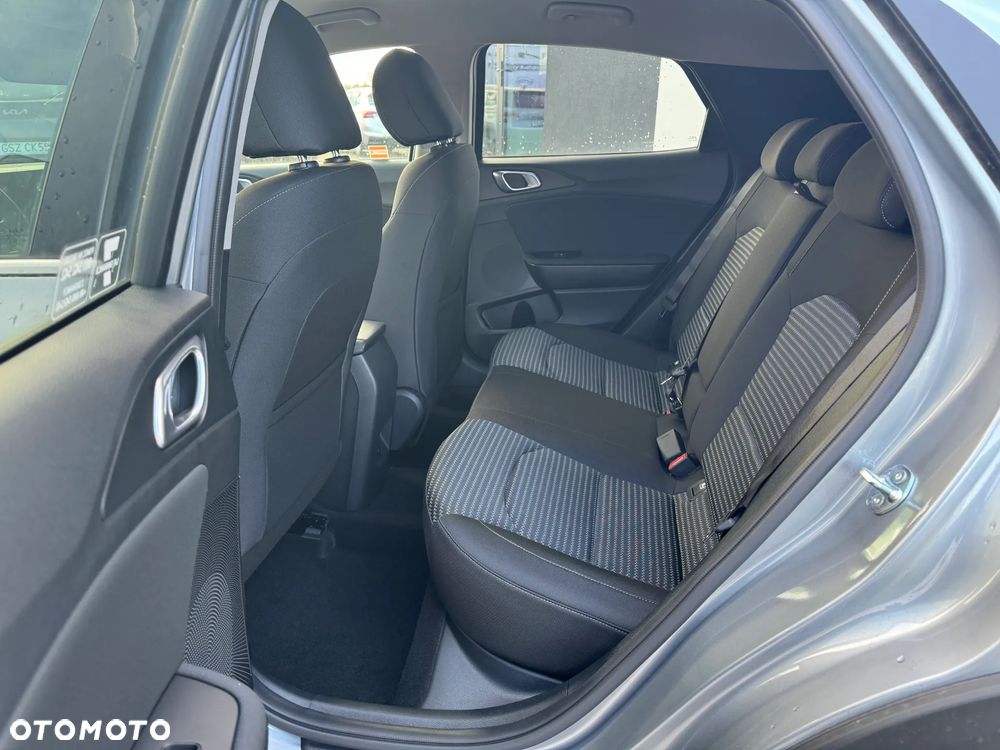 Kia XCeed 1.6 T-GDI M DCT - 2