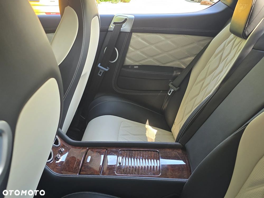 Bentley Continental GT - 20