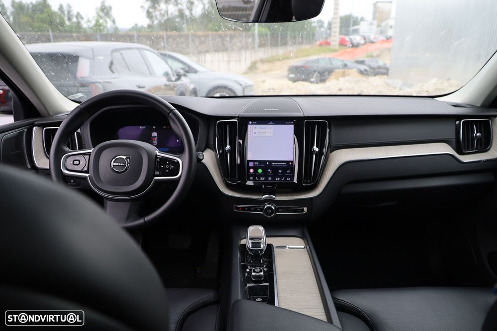 Volvo XC 60 2.0 T6 PHEV Inscription AWD - 20