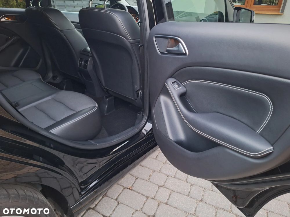 Mercedes-Benz Klasa B 180 (CDI) d Urban - 29