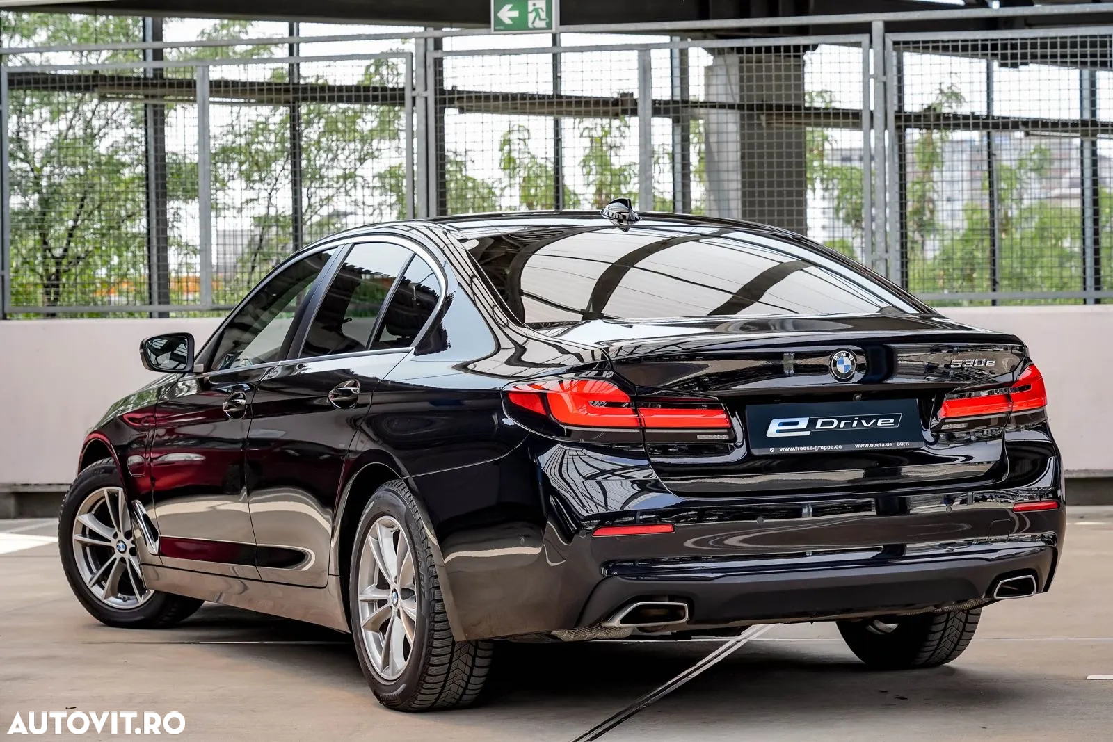 BMW Seria 5 530e Aut. - 8