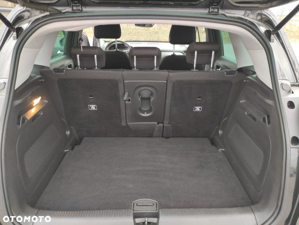 Opel Crossland X - 23