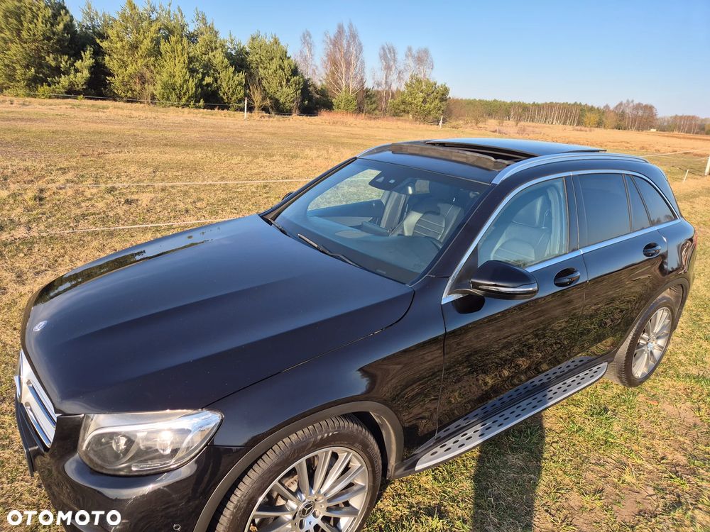 Mercedes-Benz GLC 250 d 4Matic 9G-TRONIC AMG Line - 26