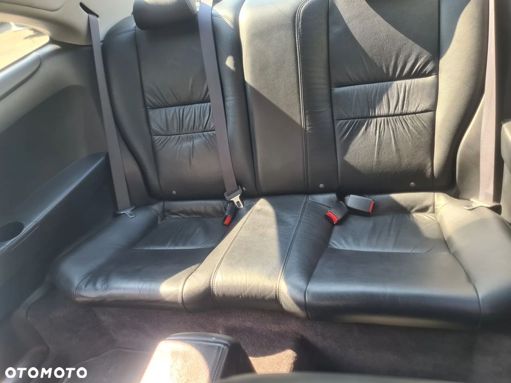 Honda Accord 3.0 V6 EX - 15