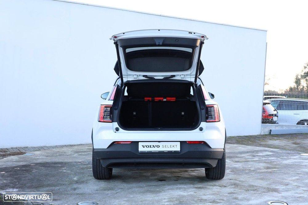 Volvo EX30 69 kWh Single Motor Extended Range Ultra - 6