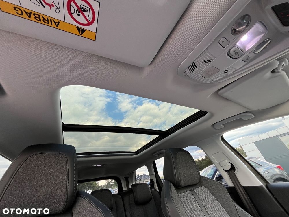 Peugeot 5008 1.2 PureTech Allure S&S - 20