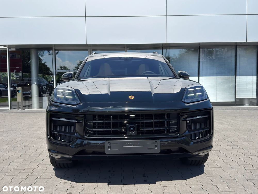 Porsche Cayenne GTS - 2