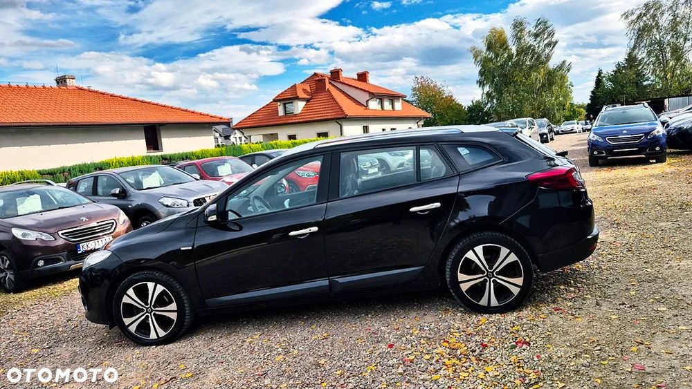 Renault Megane 2.0 16V Bose Edition CVT - 22