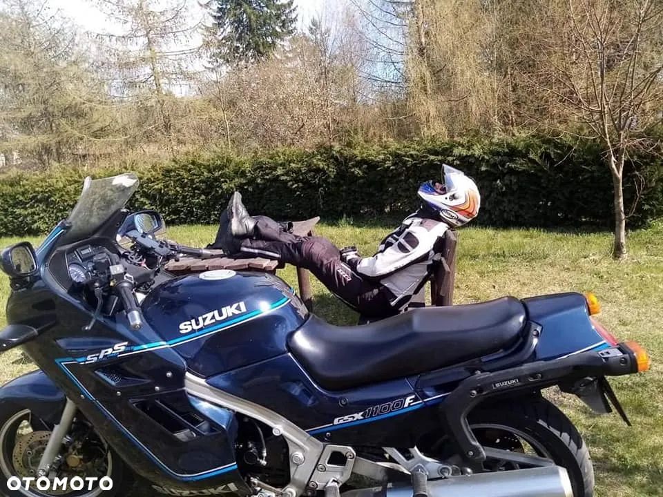 Suzuki GSX - 1