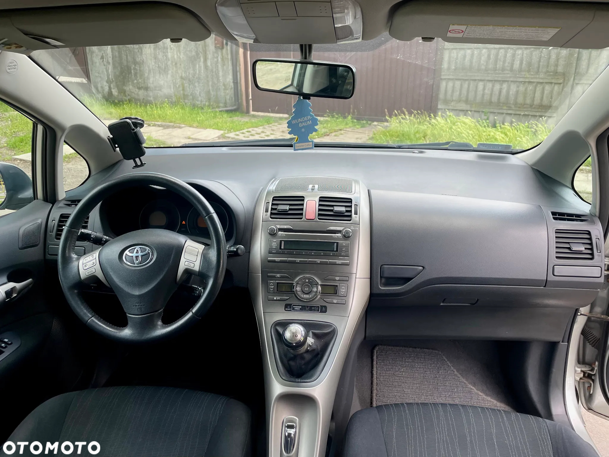 Toyota Auris 1.6 VVT-i Luna - 6