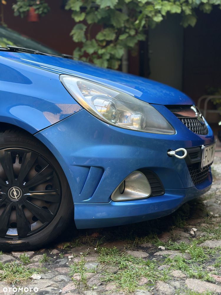 Opel Corsa 1.6T OPC - 20