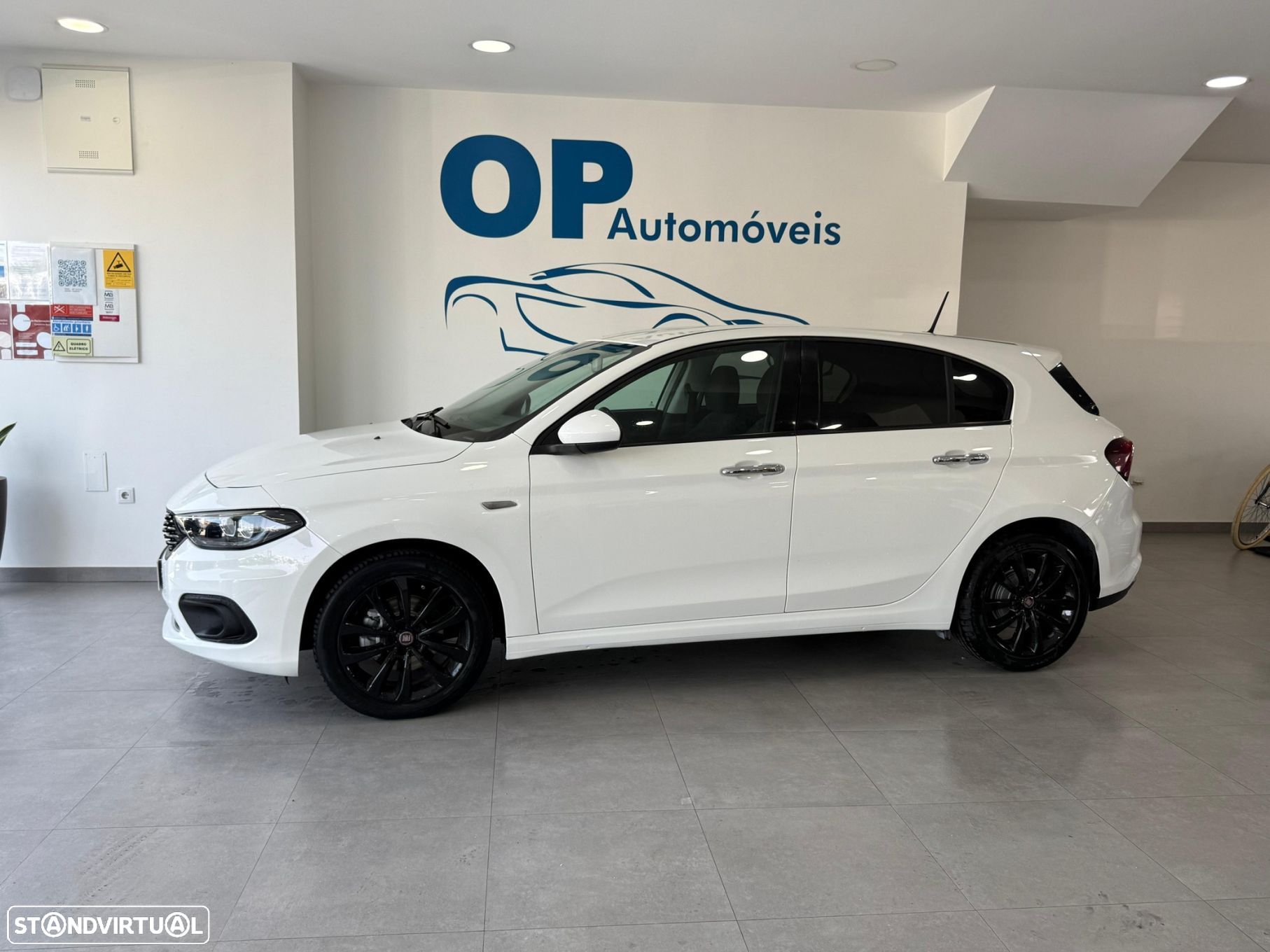 Fiat Tipo 1.3 M-Jet Lounge - 1