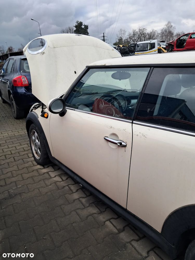 Mini Cooper R56 1.6 VTi Części karoseria silnik skrzynia - 13