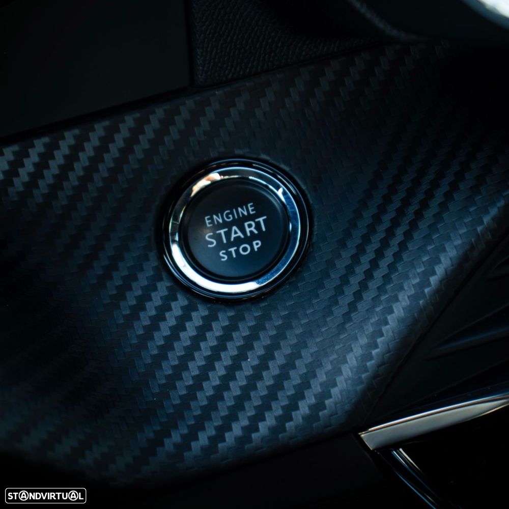 Peugeot 208 1.2 PureTech GT Line - 12