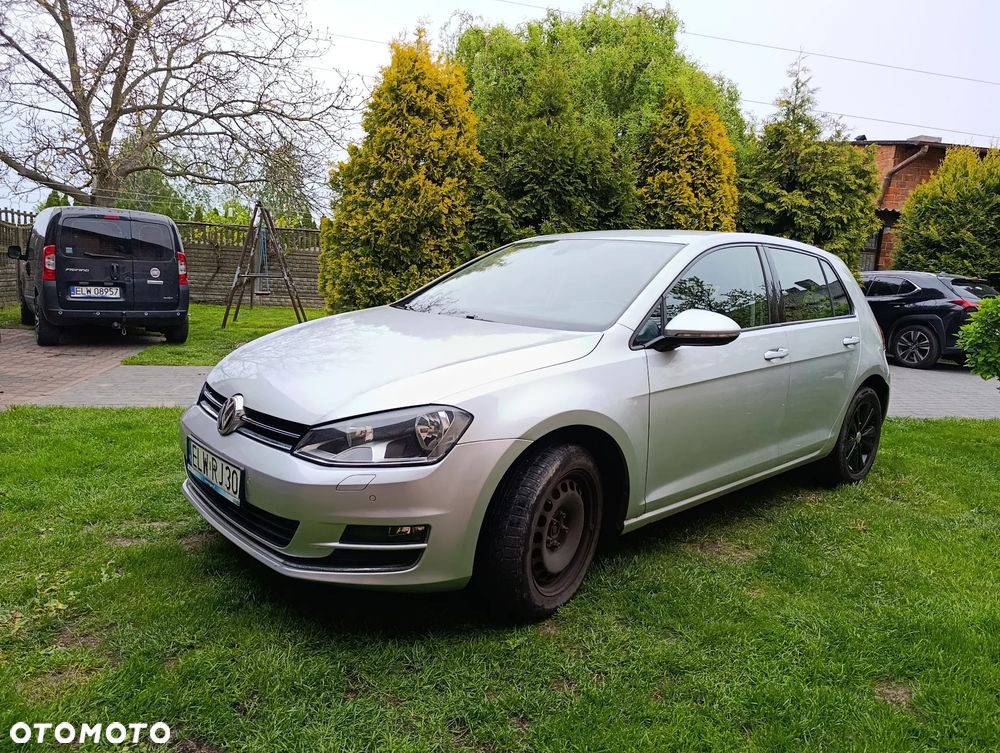 Volkswagen Golf 1.6 TDI BlueMotion Technology DSG Comfortline - 1