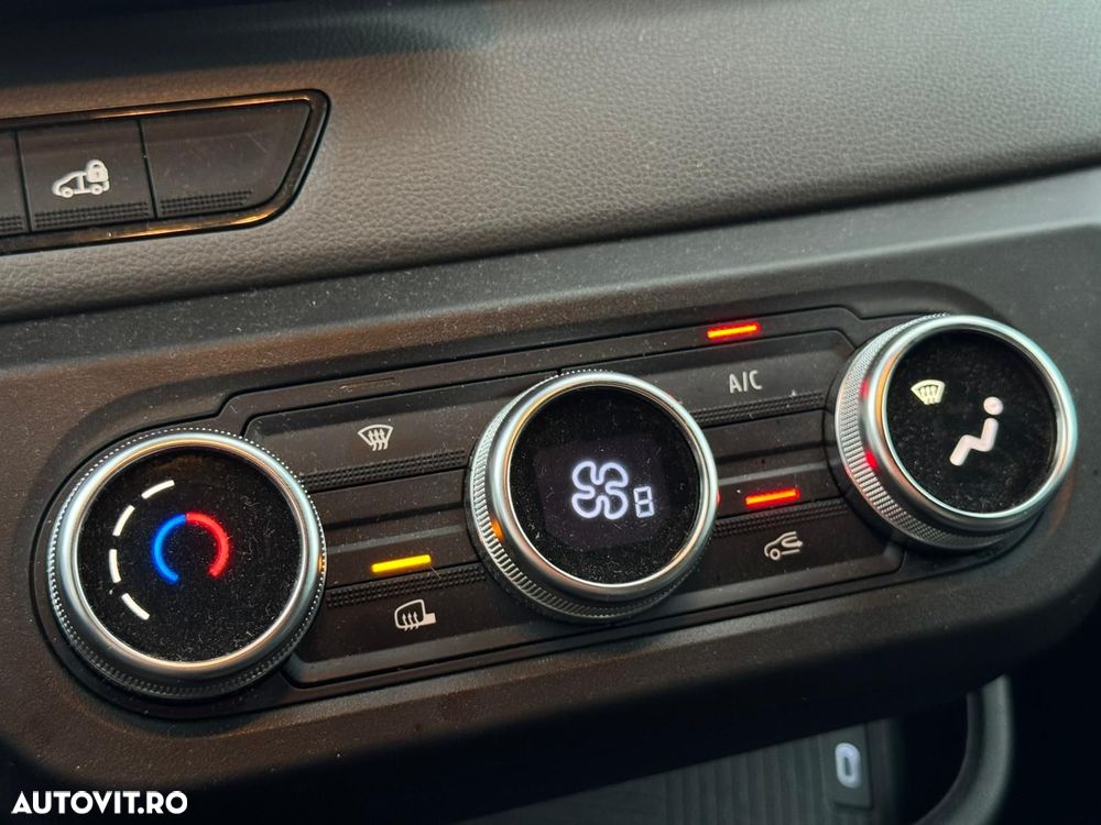 Nissan Interstar - 23